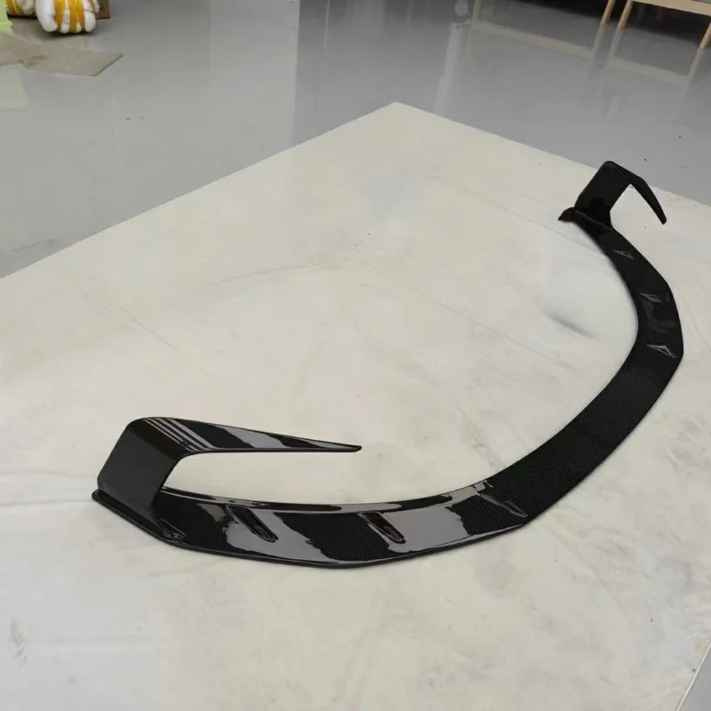 High Pressure Production Dry Carbon Fiber Lower Front Lip Body Kit for  DB11 Upgrade in Pk Style